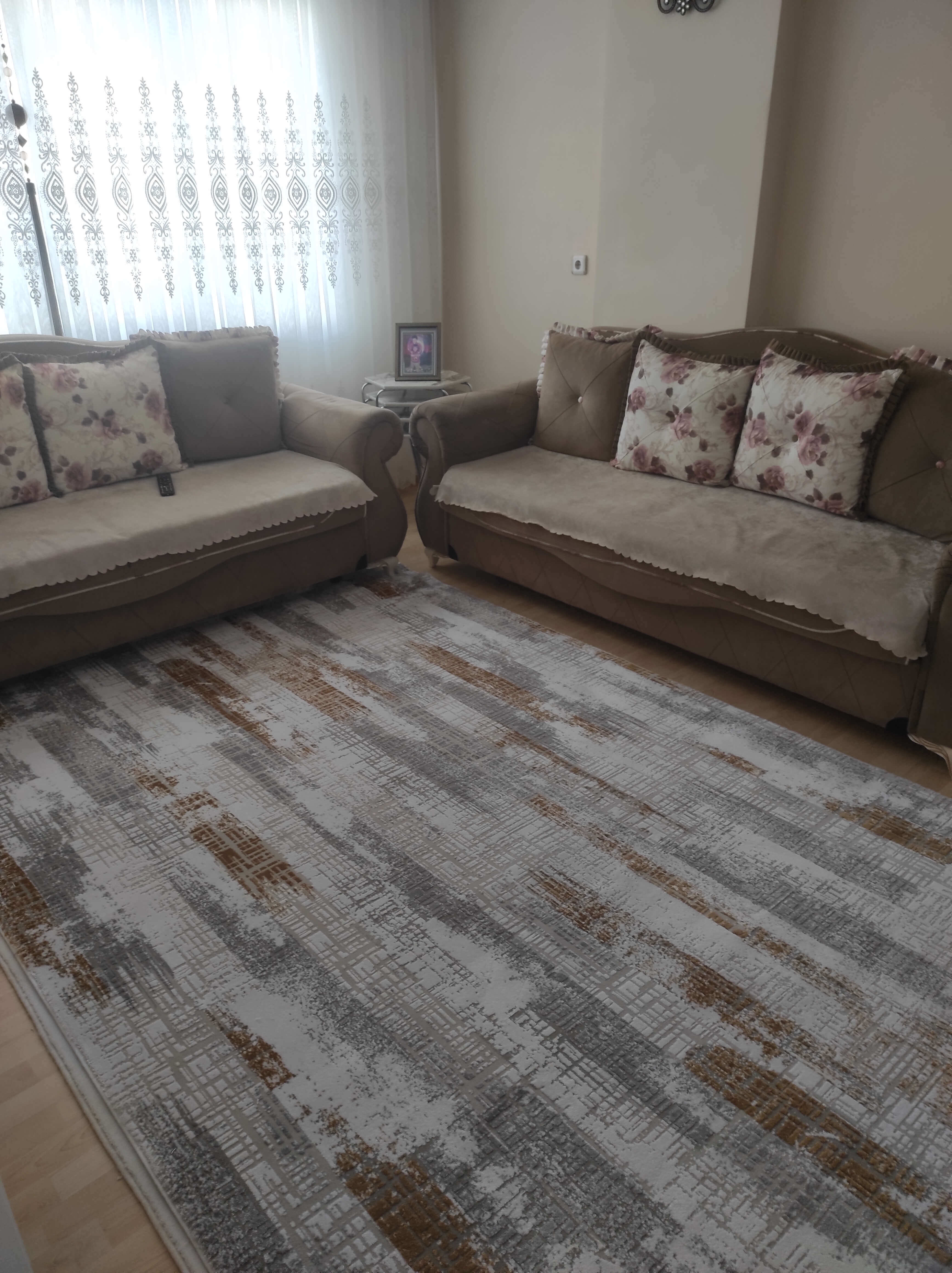 Salon Halısı Antalya - Geniş Alanlar İçin Büyük Boy Gösterişli Halılar